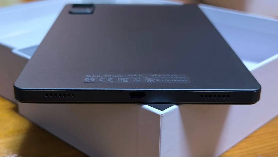 HEADWOLF FPad7 8.4インチタブレット カバー付