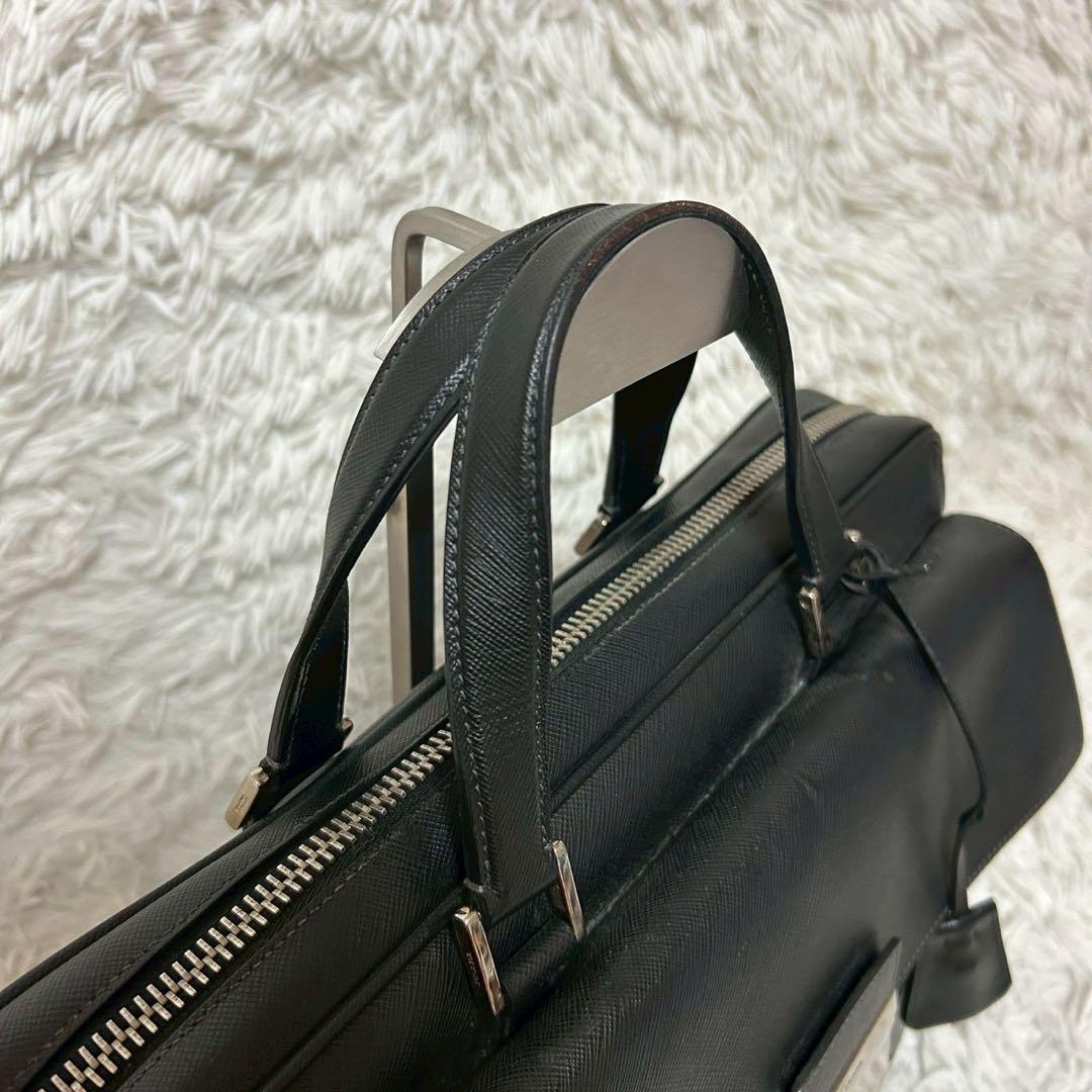 美品✨プラダ ブリーフケース サフィアーノ ビジネスバッグ ブラック