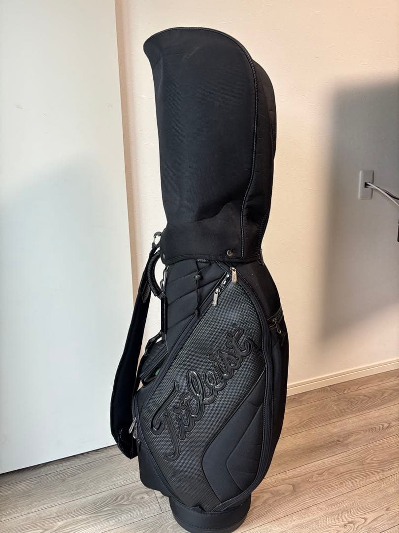 Titleist ゴルフバッグ ブラック フードカバー付き