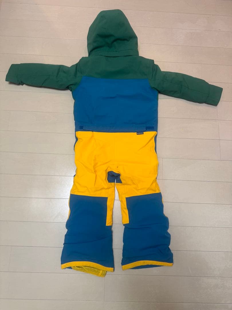 Burton 子ども用スノーボードウェア