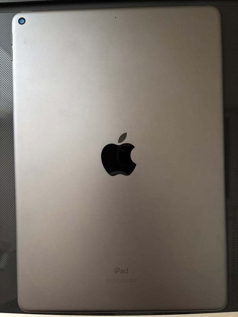 【美品・匿名配送】Apple iPad air3 64GB Wi-Fiモデル