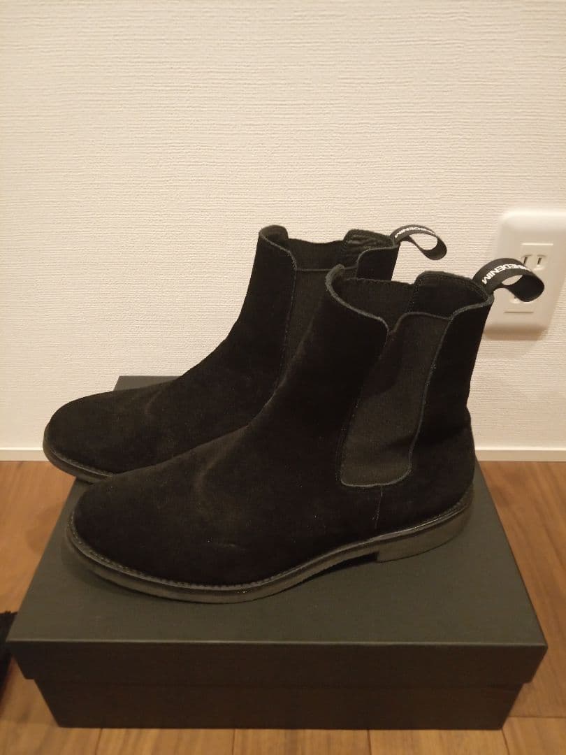 ブラックスエードサイドゴアブーツ
