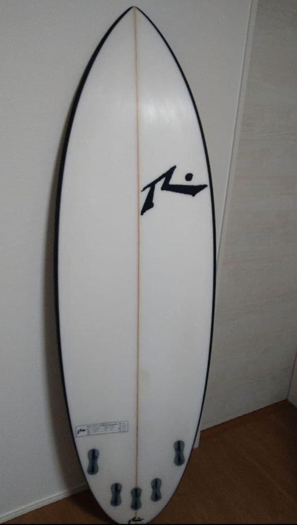 RUSTY　ラスティー　SMOOTHIE　サーフボード　FCS2　FCS　フィン