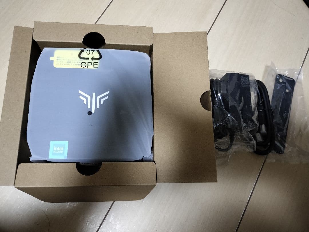 未使用 Mini PC NiPoGi