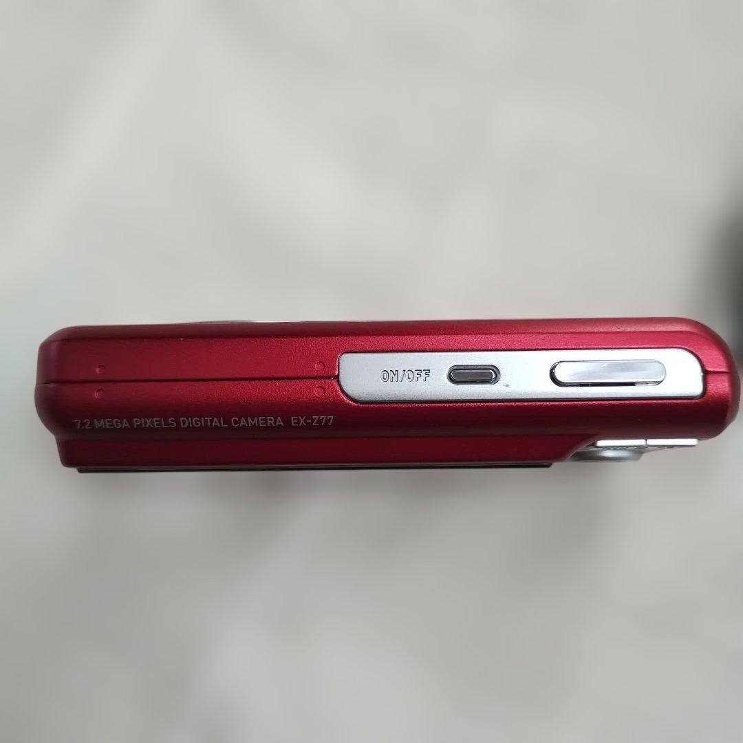 美品 CASIO EXILIM EX-Z77 コンパクトデジタルカメラ　デジカメ