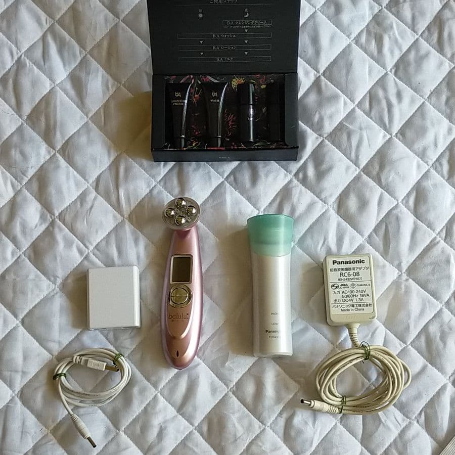 3点! belulu premium、Panasonic 美顔器、POLAキット
