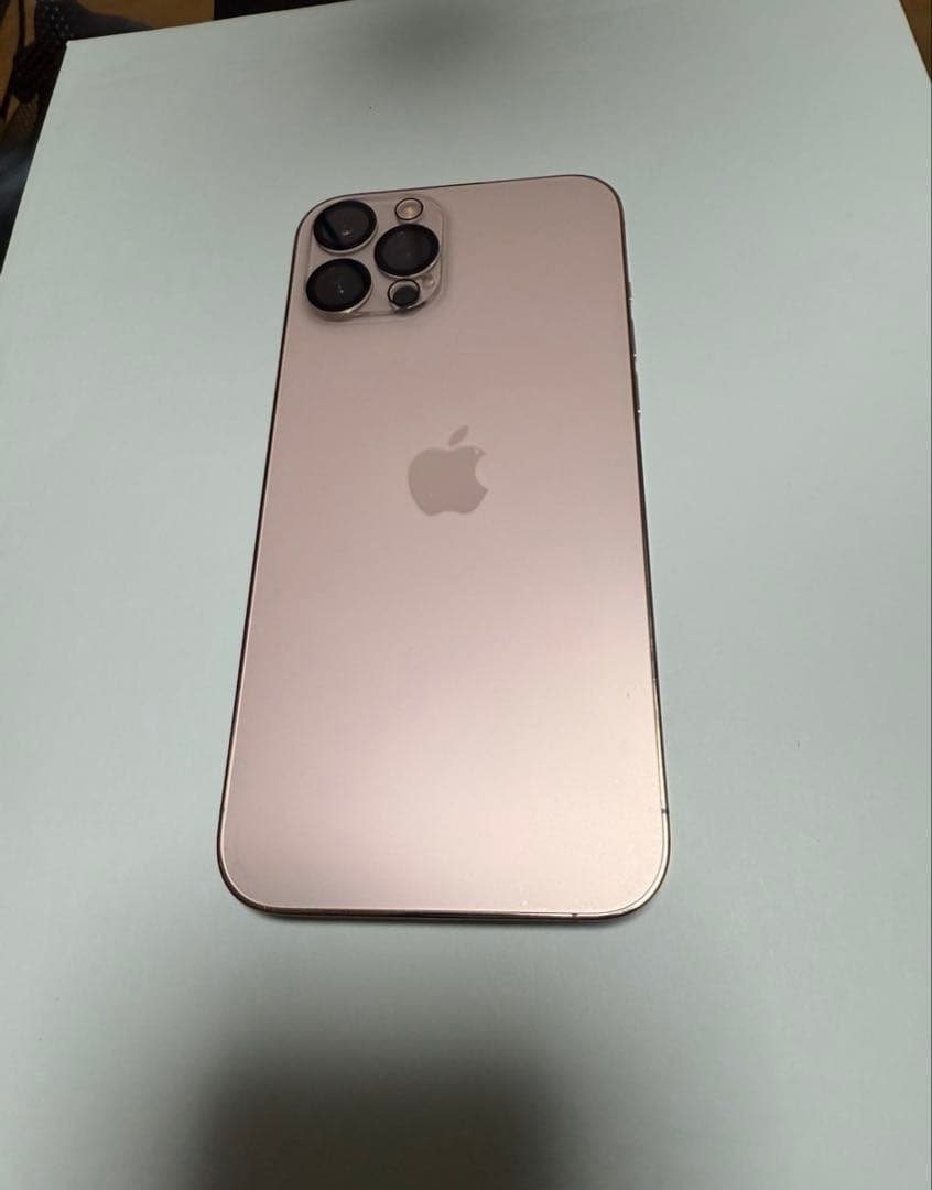 iPhone 12 Promax 512 本体＋ケース9個+ガラスフィルム3枚