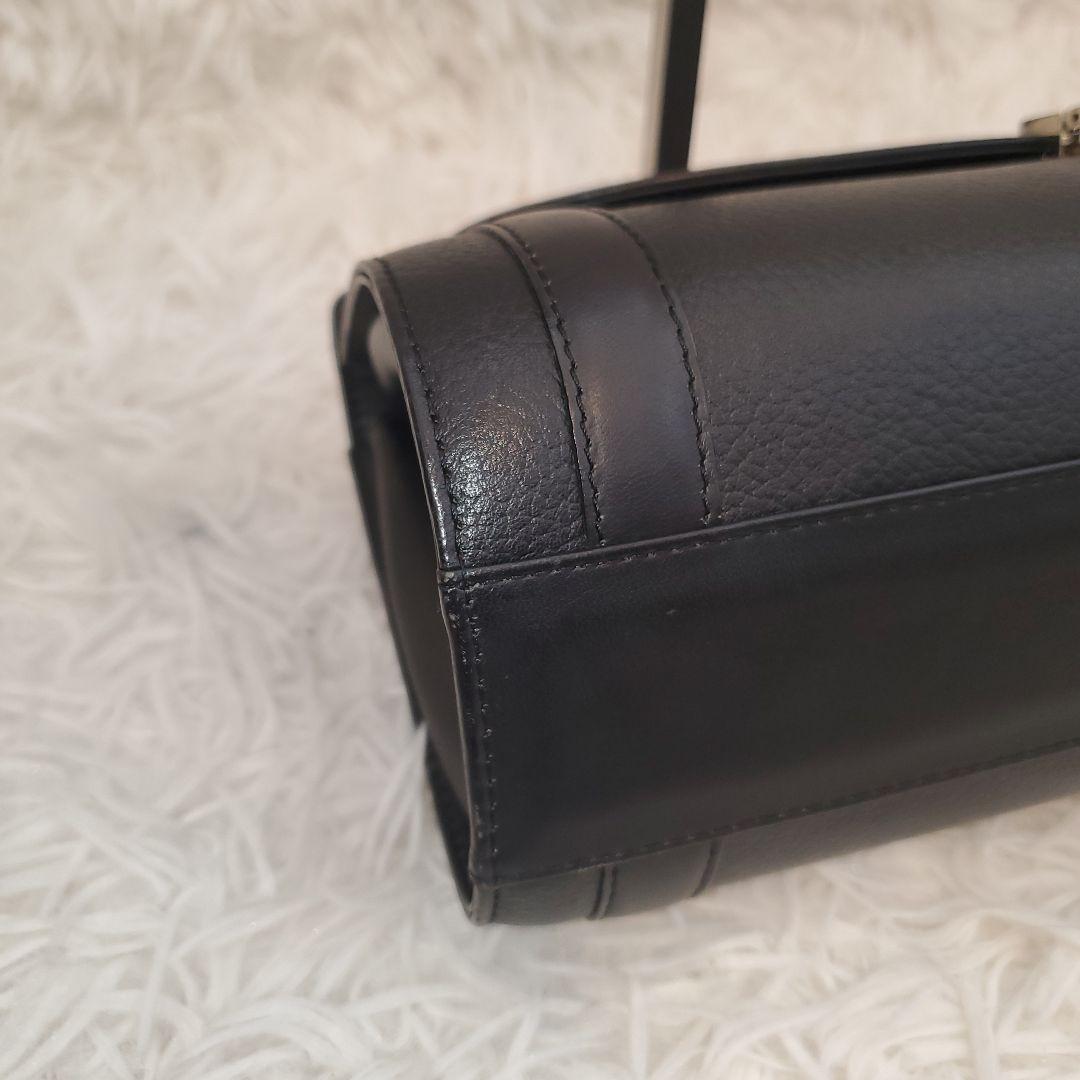 ⭐極美品⭐BURBERRYS 筒型 ハンドバッグ レザー 黒