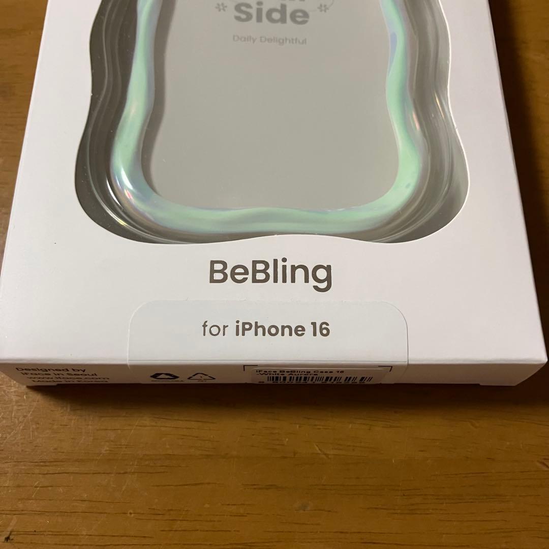 新品未開封シルバーとホワイトオーロラiPhone16iface BeBling