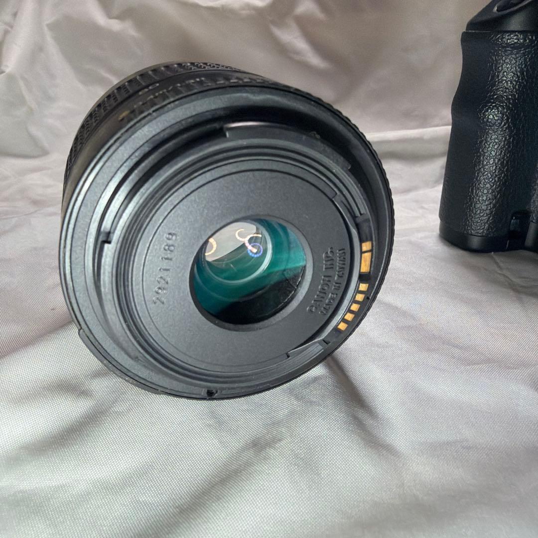 Canon EOS D30 デジタル一眼レフカメラ　稀少