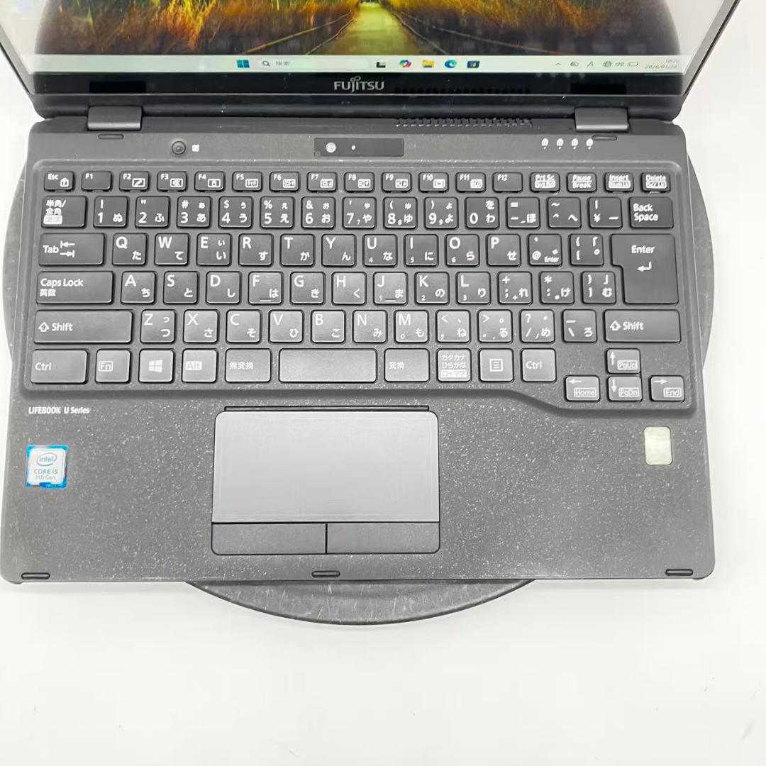 #M3850富士通 U939 Core i5-8365U 4×256 タブレット