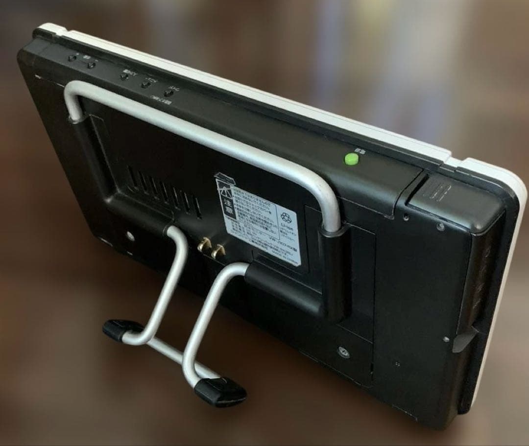 浴室テレビ／ツインバード 10V型 液晶 テレビ VW-J107W