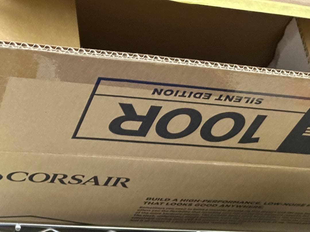 ケース コルセア CARBIDEシリーズ　100R　SilentEdition