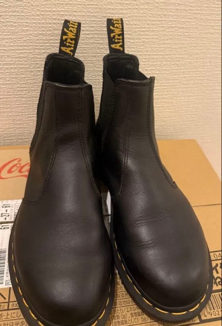 み*う様 美品 ドクターマーチン 2976 チェルシーブーツスムース UK4(2