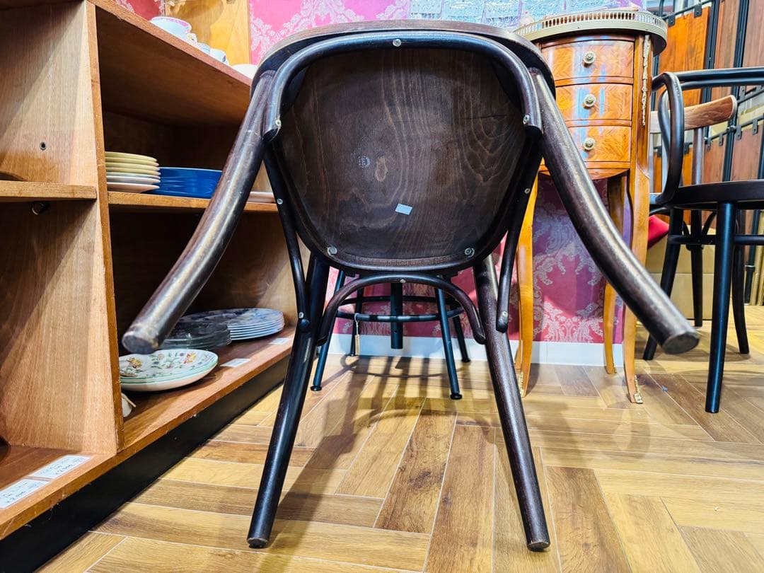 2B8017【トン】 TO-63 DARK　ベントウッドチェア