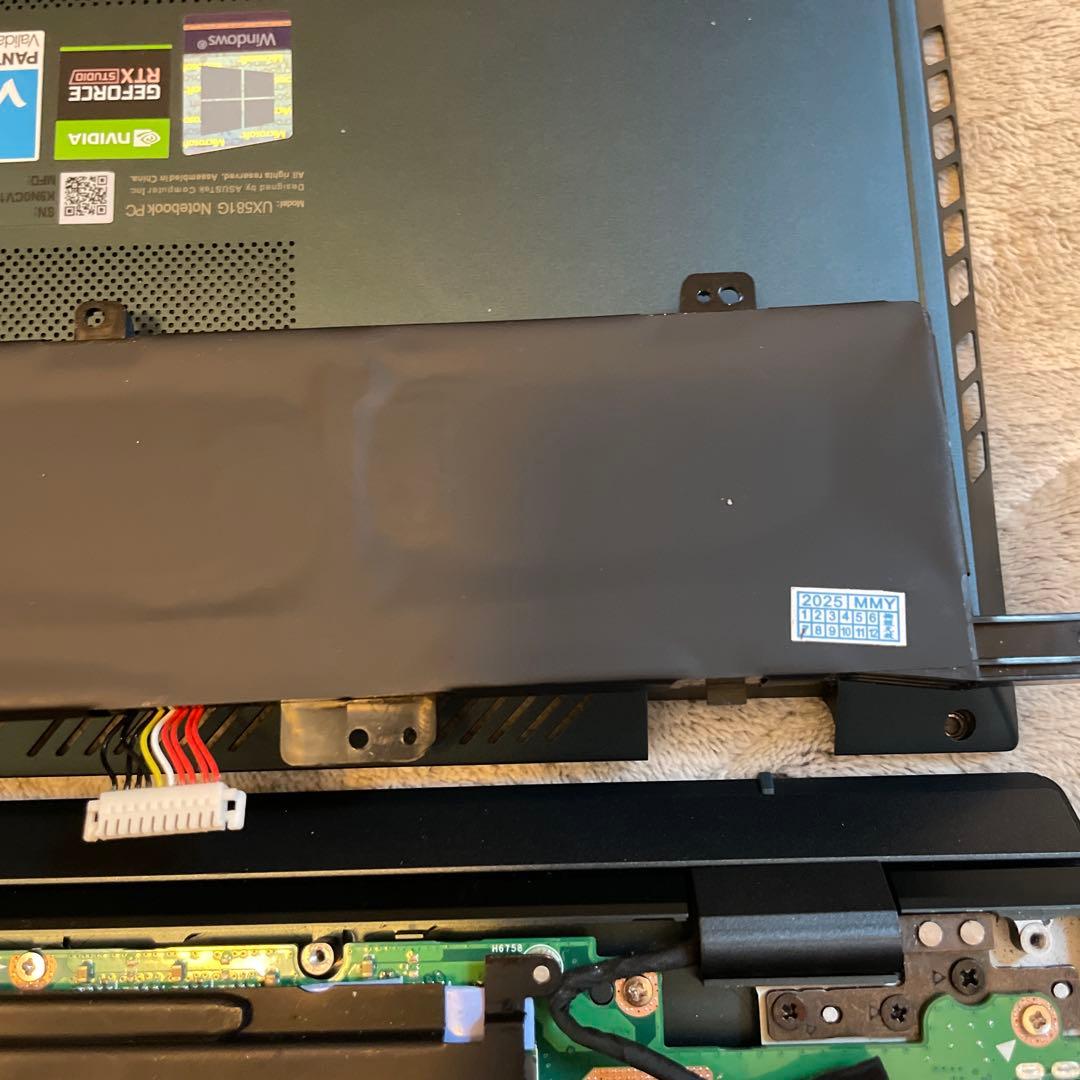 〈ジャンク〉ZenBook Pro Duo 15 UX581GV RTX2060