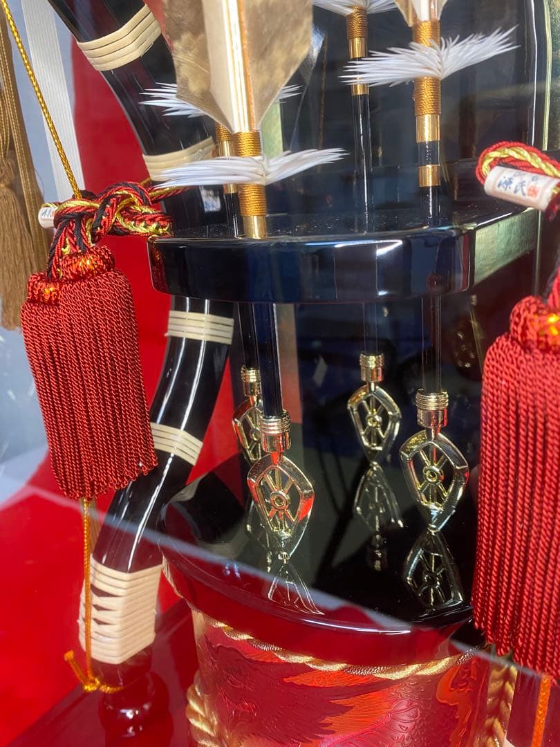 破魔弓　ガラスケース１５号・間口約２８×奥行約２４×高さ約５０㎝