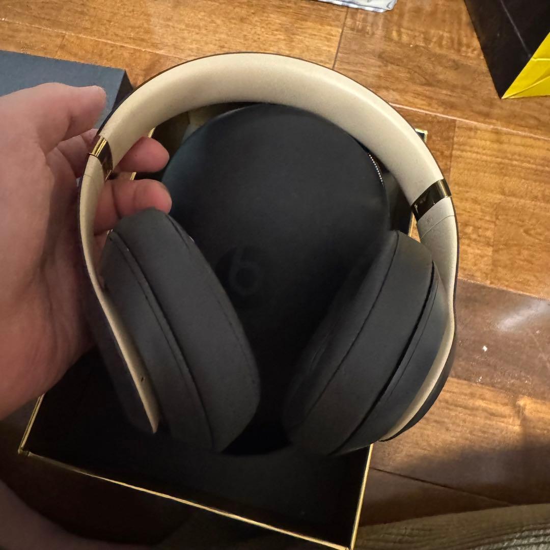 Beats Studio3 ミッドナイトブラック