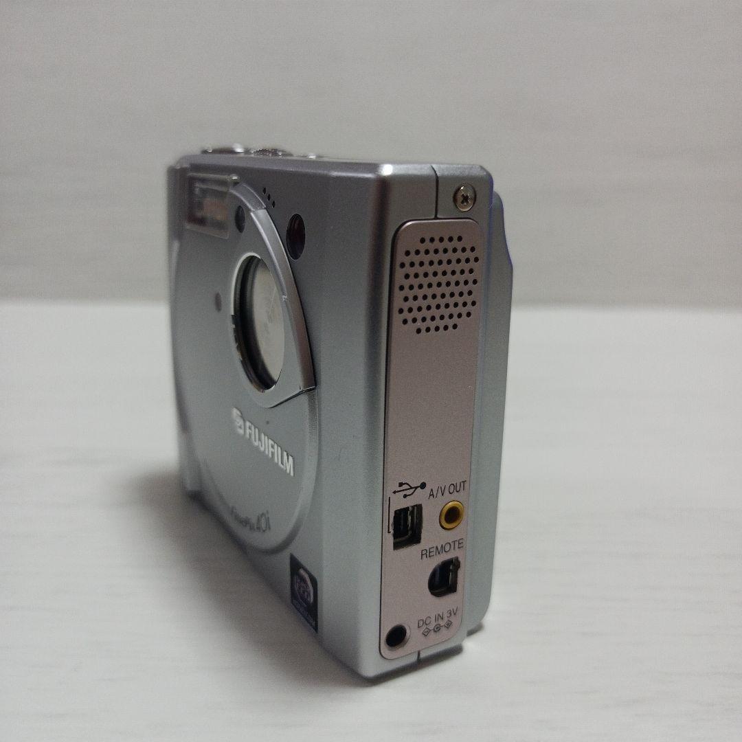 美品　動作品　FUJIFILM FinePix 40i デジタルカメラ