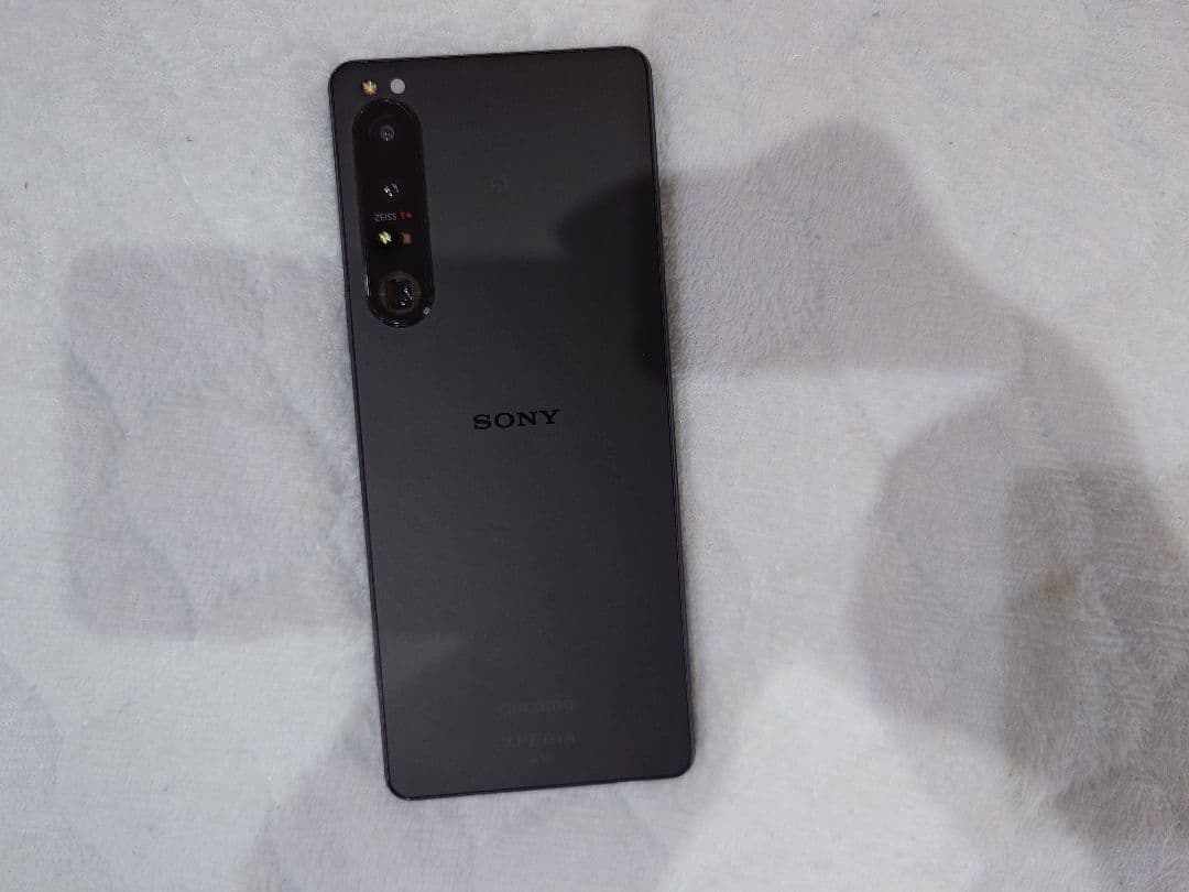 ソニー　エクスペリア１ iv