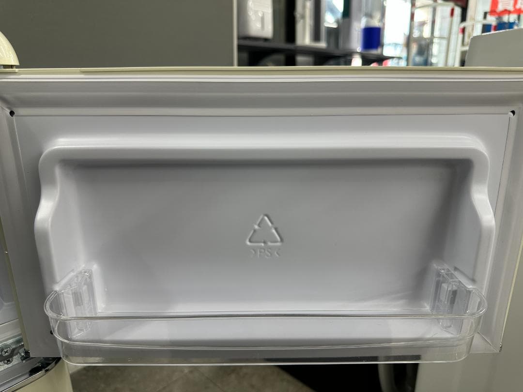 オーヤマ 冷蔵庫　昭和レトロ　PRR-082D-W　81L　2023年製ホワイト