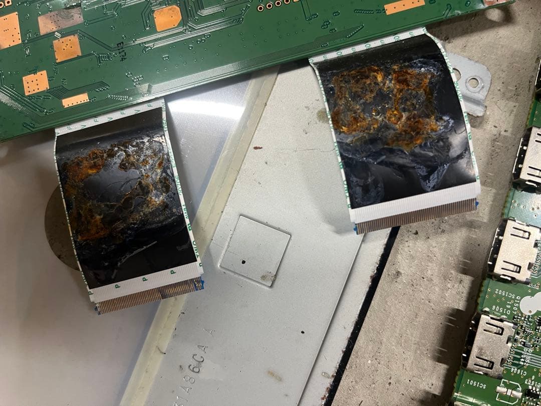 シャープAQUOS4T-C40AJ1基板セット