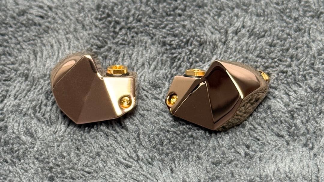 ★使用回数2回、美品★Final　B1