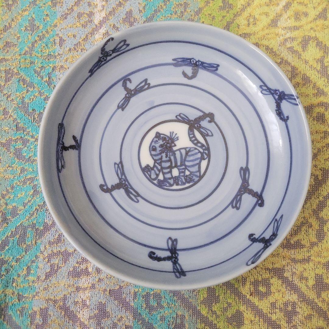 新品　未使用　パスタ皿　虎　とんぼ　カズコロッシュ　ブルー&ホワイト