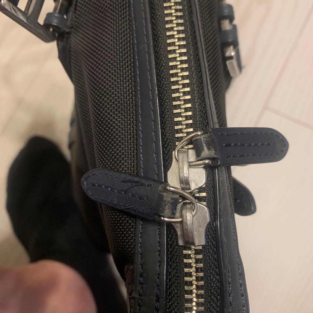 TUMI ネイビー ブラック ビジネスバッグ