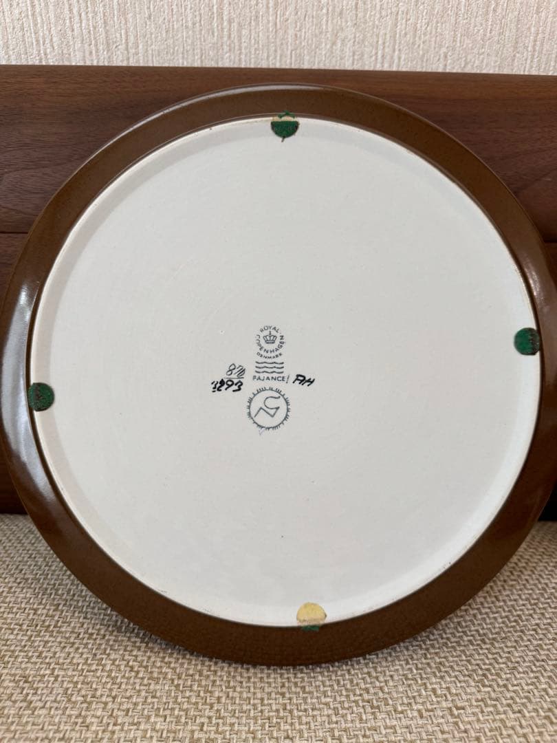   Baca 33㎝ラウンドディッシュ（右）