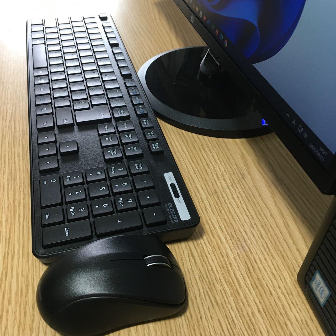 フルセット HP Win11 快速i3 8Gメモリ SSD 23.8'モニター