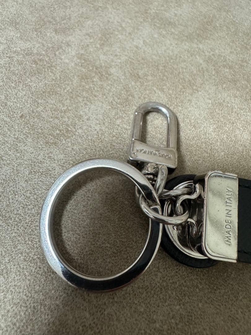 ルイヴィトン ポルト クレ・ネオ LV クラブ キーホルダー M80237