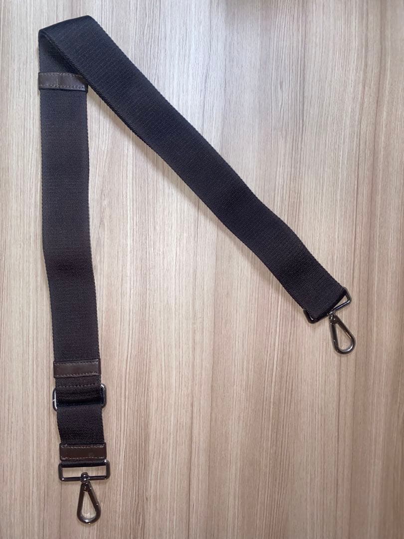 PRADA ショルダーストラップ　プラダ　ブラウン