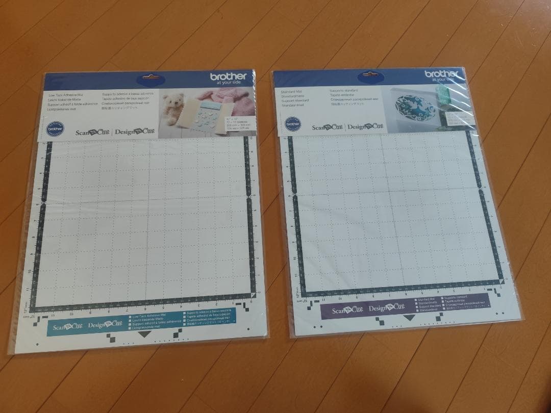 brother カッティングマシンＣＭ300+新品カッティングマット２枚付