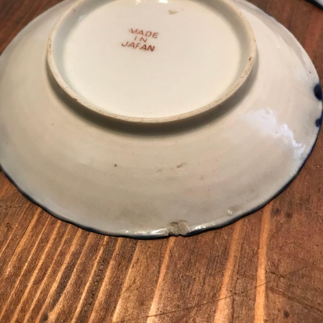 美品　陶芸　希少　年代物　青絵皿　菊花　銘々皿　丁寧に描れた　華やかな　薄い作り