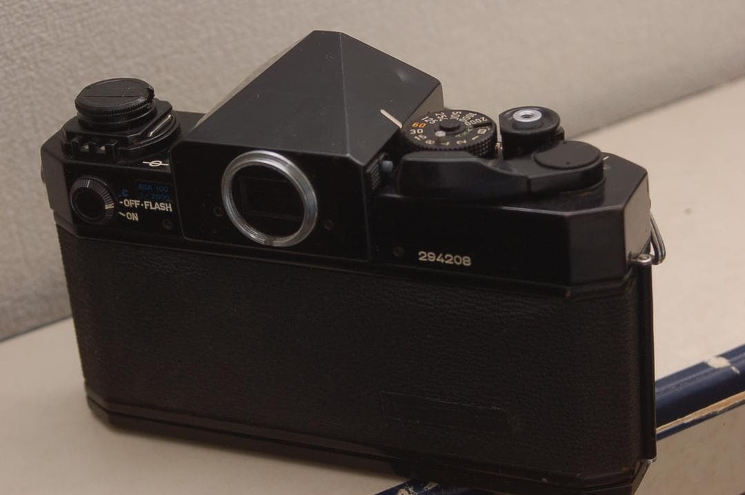 【片付け整理】Canon F-1N レンズ、アクセサリーセット