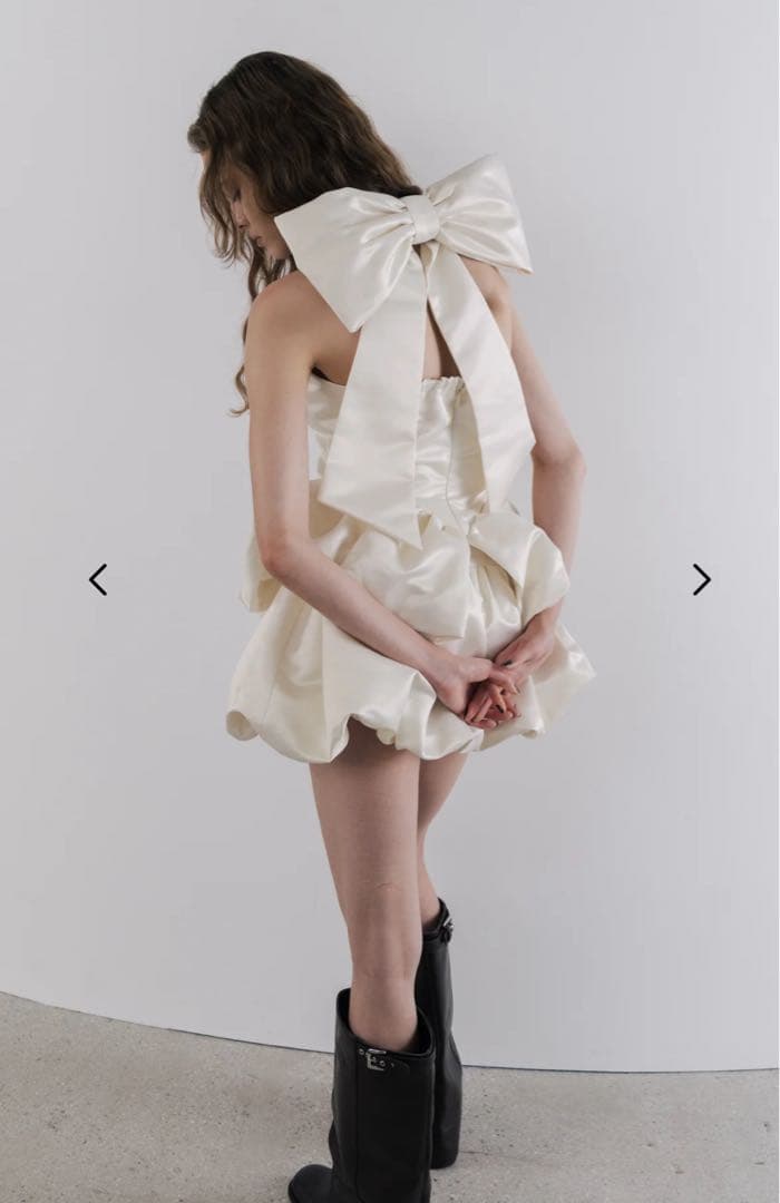 Etoile Balloon Dress. THE TOÉ