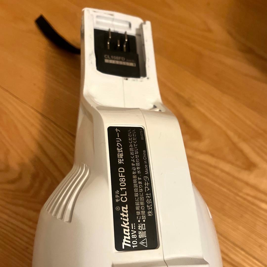 マキタ CL108FD カプセル式 コードレス掃除機　※価格交渉可