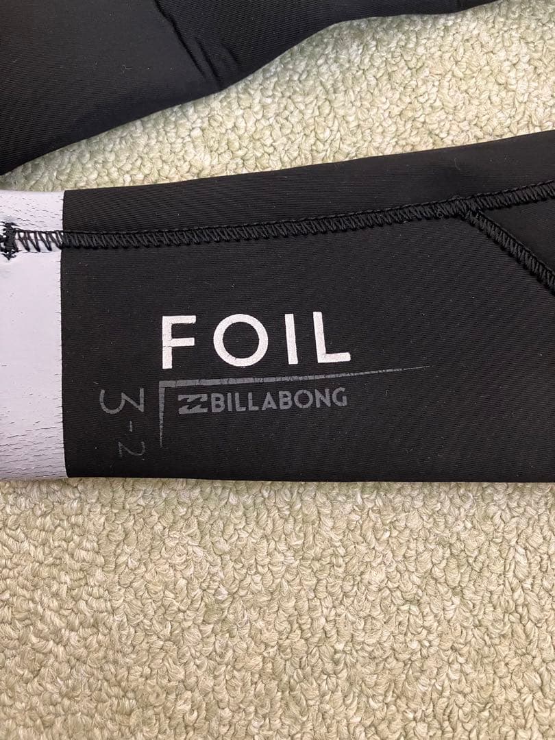 BILLABONG ウエットスーツ メンズS 即発送‼️