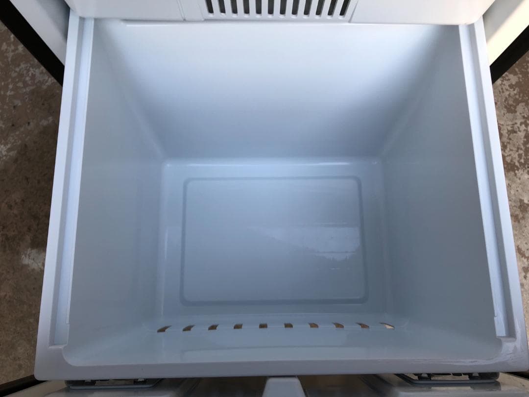 全国送料無料 ハイセンス 冷蔵庫 2022年製 HR-G16E2NA ガラスドア