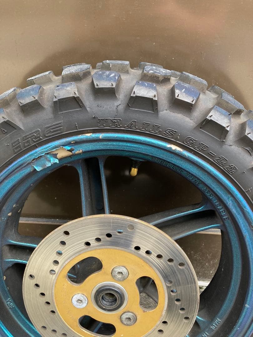 (*)様 ストリートマジック 純正 フロントホイール CA1LB 120/70-