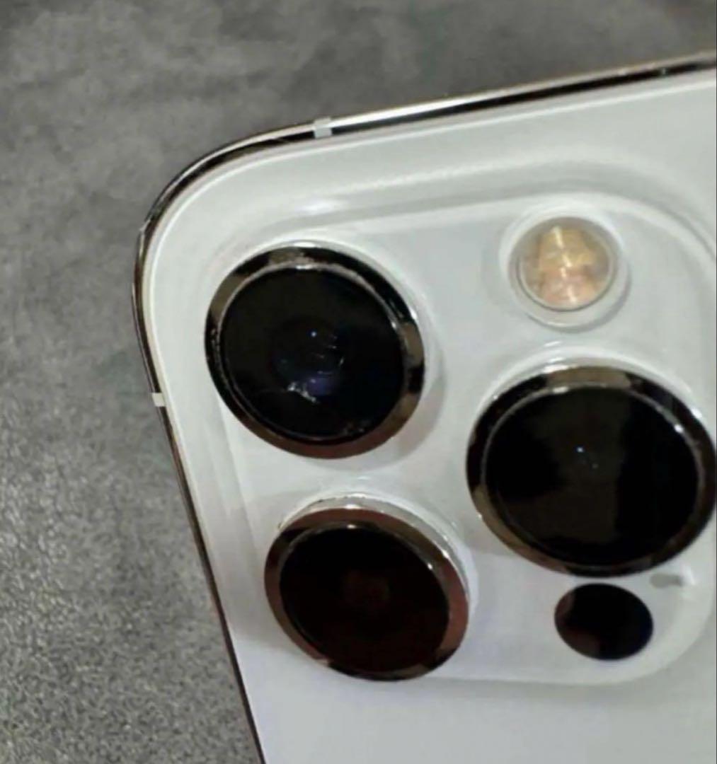 ジャンク iPhone 12 Pro Max シルバー 256GB SIMフリー