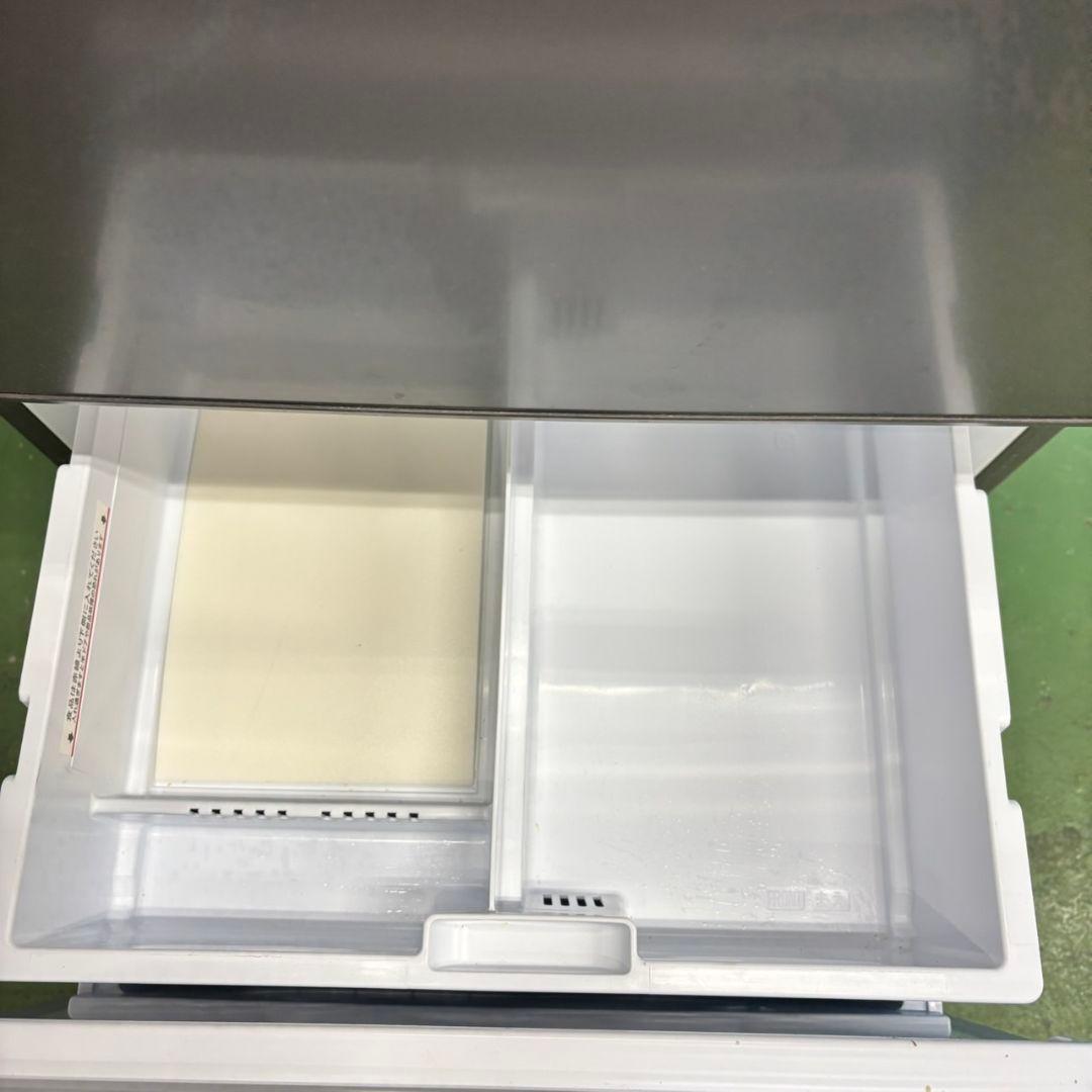 519 三菱 大型冷蔵庫 300L強 右開き 自動製氷 3ドア 1〜4人暮らし用