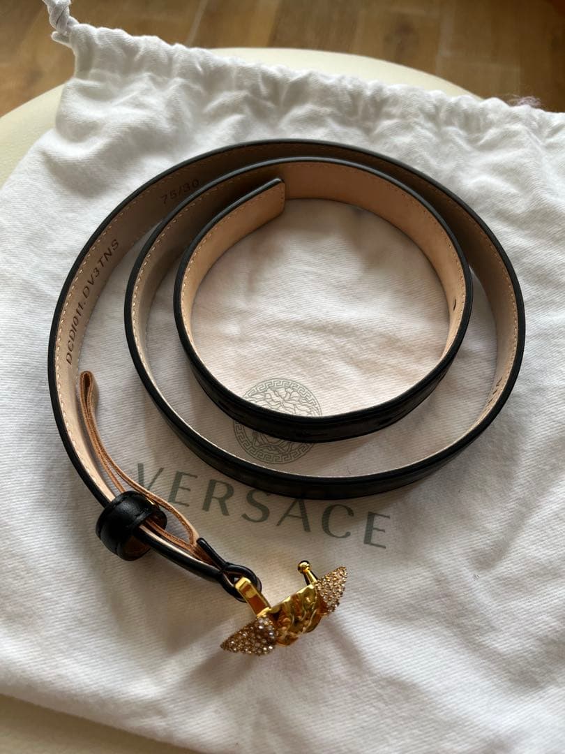 VERSACE レザー ベルト ゴールドメデューサ