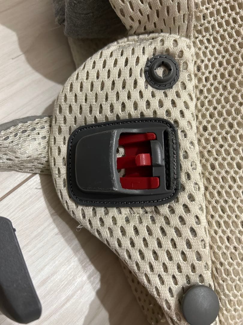 BABYBJÖRN BABY CARRIER HARMONY クリーム