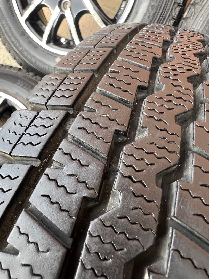 国産　2024年製　スタッドレス　145/80R12 4本　キャリー　ハイゼット