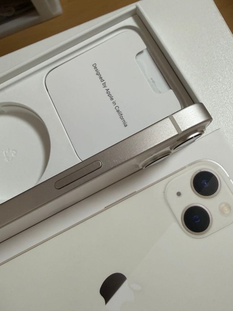 iPhone13 256GB ホワイト　ＳＩＭフリー