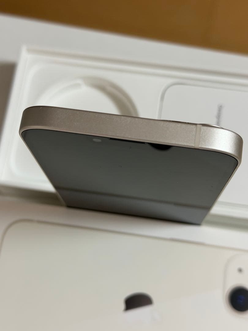 iPhone13 256GB ホワイト　ＳＩＭフリー