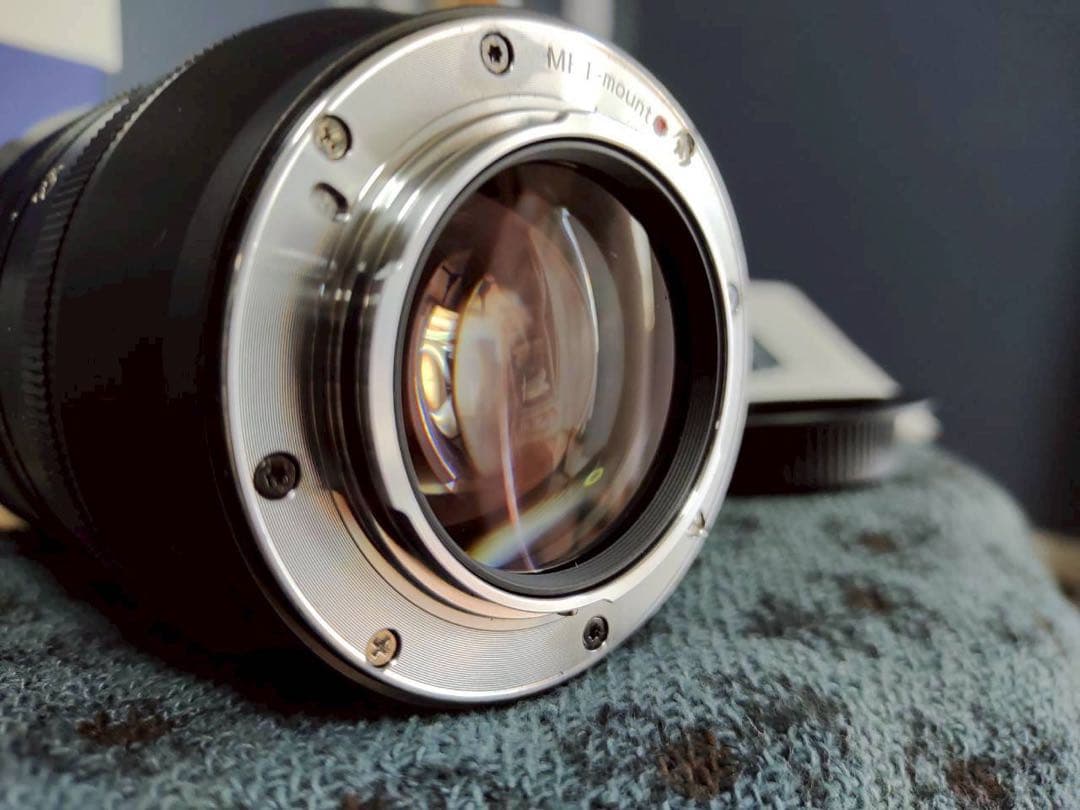 Sirui 35mm アナモルフィックレンズ MFT