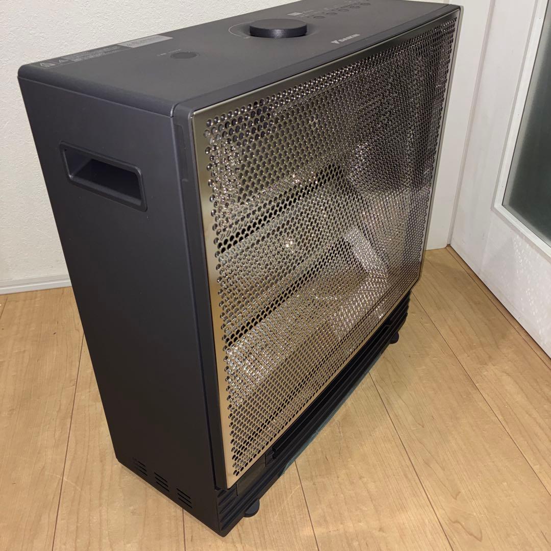 極美品！！2024年製DAIKIN 遠赤外線暖房機　ハイブリッドセラムヒート